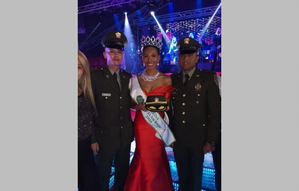 Panameña se convierte en la Reina de la Policía