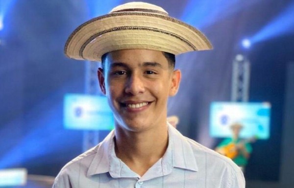 Estudia y graba para TV