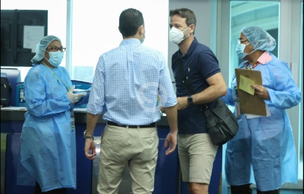 Llega a Panamá Thomas Christiansen, nuevo DT de la Sele