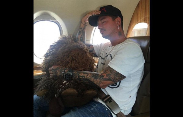 J Balvin quedó afectado tras el pasado accidente aéreo que sufrió