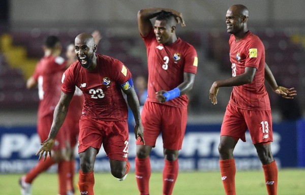 Baloy, capitán de la selección de Panamá, solo tiene que ponerle la firma a un contrato hasta mayo con Tauro FC.