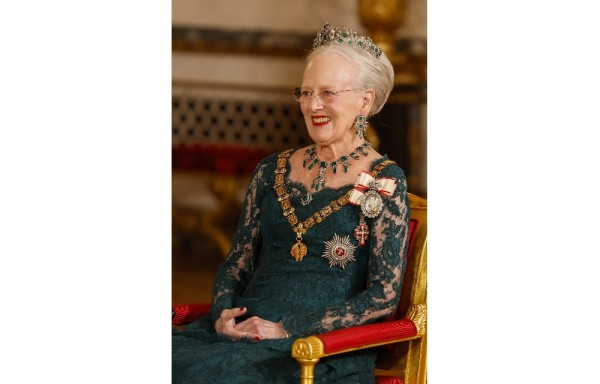 La reina Margarita II de Dinamarca anuncia su abdicación después de 52 años en el trono