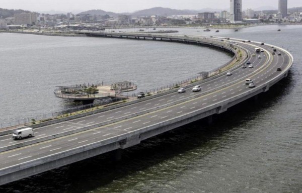 C. Costera es una de las obras auditadas.
