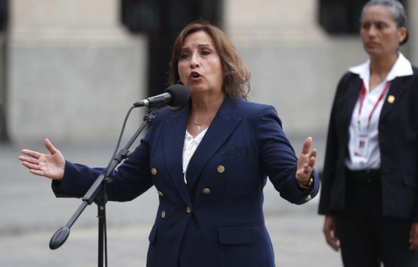 La nueva presidenta de Perú, Dina Boluarte.