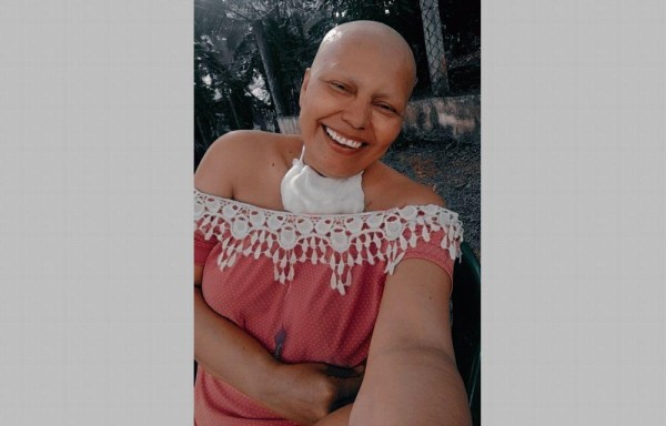 Rosita no se doblega ante la batalla