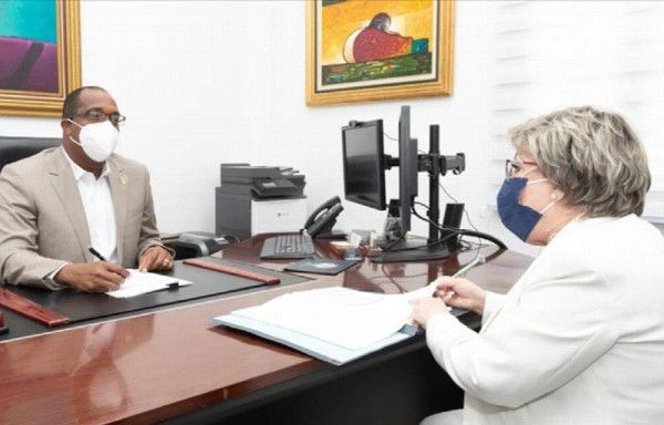 La presidenta de la Corte Suprema de Justicia se reunió con el procurador Javier Caraballo.
