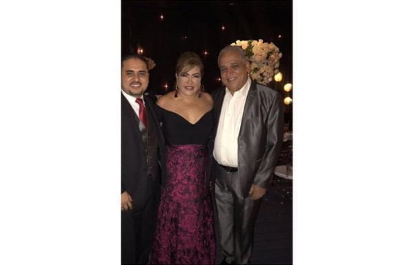 Invitó a Wisin a su boda