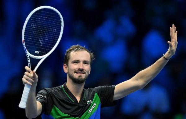 Daniil Medvedev se impuso en dos set ante su compatriota Andrey Rublev.