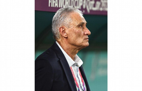 Brasil regresa a casa en silencio