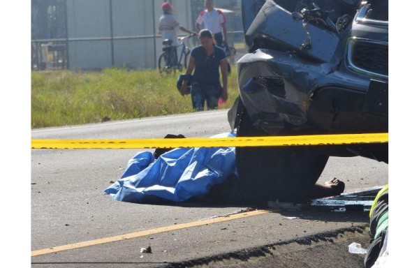 Autoridades investigan si conductor estaba ebrio.