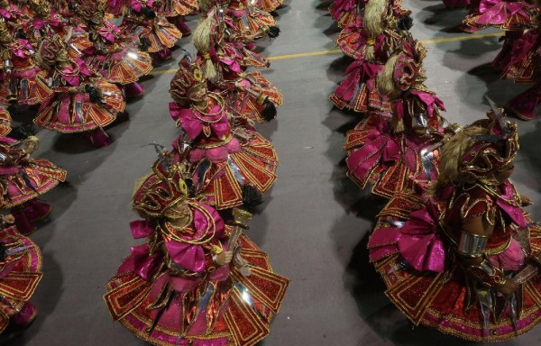 Garotas de fuego en Carnaval de Río