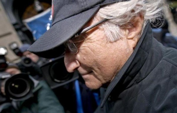 Bernard Madoff estafó 65 mil millones de dólares.