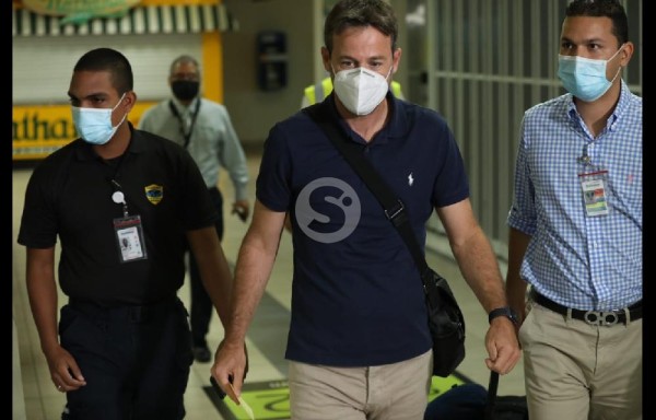 Llega a Panamá Thomas Christiansen, nuevo DT de la Sele