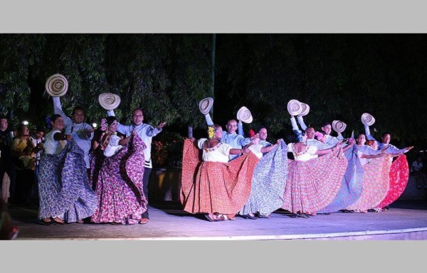 El Festival del Almojabano arrancó con todo