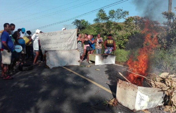 Costa Arriba sin agua potable