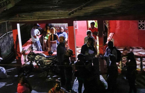 La tragedia se desató en horas de la tarde del domingo. Vecinos costernados por este hecho violento