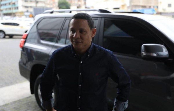 Es lamentable que usen la vida privada, para sacar crédito político, Héctor Brands