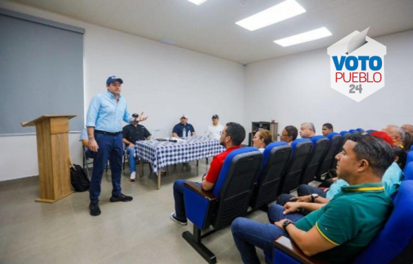 El candidato a la presidencia por el PRD.