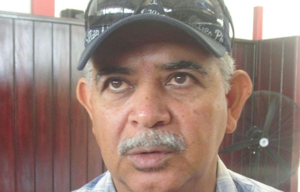 Irritante fetidez por aguas negras