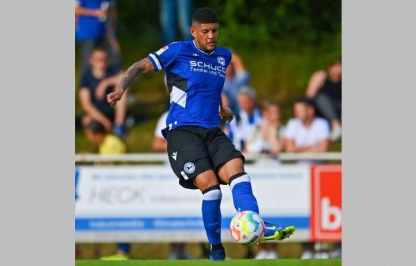 Andrade debuta con una derrota en segunda