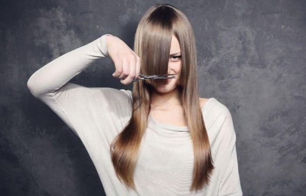 Corta tu flequillo sin miedo