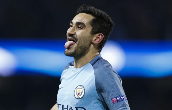 Ilkay Gundogan anotó dos goles para Manchester City.