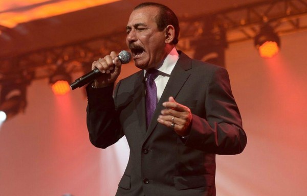 Charlie es el artista internacional invitado.