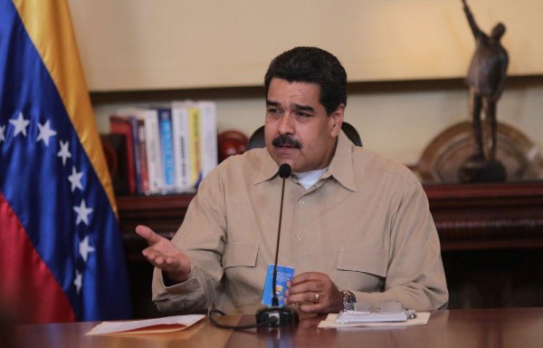 ‘Todo lo que esta pasando en el país es por culpa de terroristas de la derecha'. NICOLÁS MADURO Presidente de Venezuela