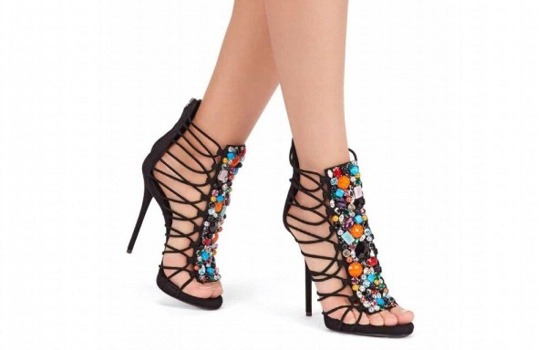 ¡Si eres bajita, presta atención!