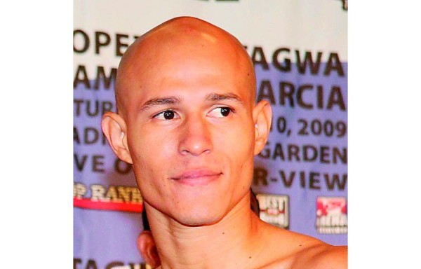 WHYBER GARCÍA | PANAMÁ | García también se quedó corto para conquistar el cetro pluma de la AMB en 2009.>headrow< Panameños que fracasaron en busca del título mundial N.° 30