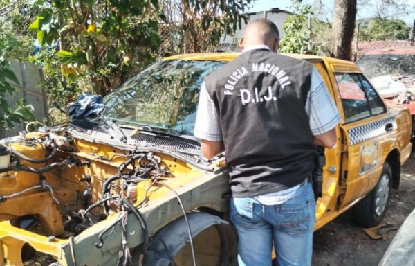 Desarticulan banda que se dedicaba a desmantelar autos robados en San Miguelito