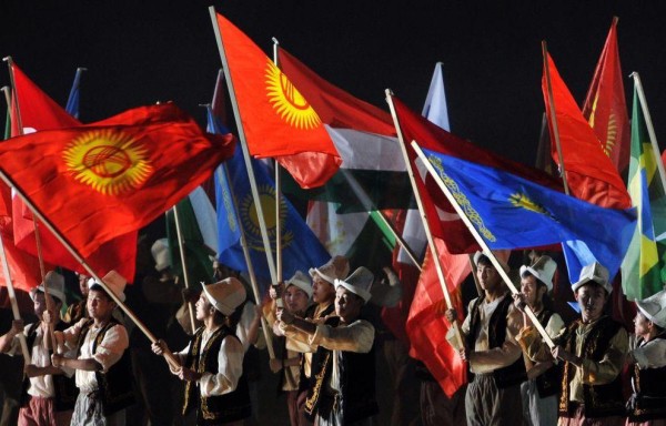Residentes del lugar asisten cada año a ver el juego.