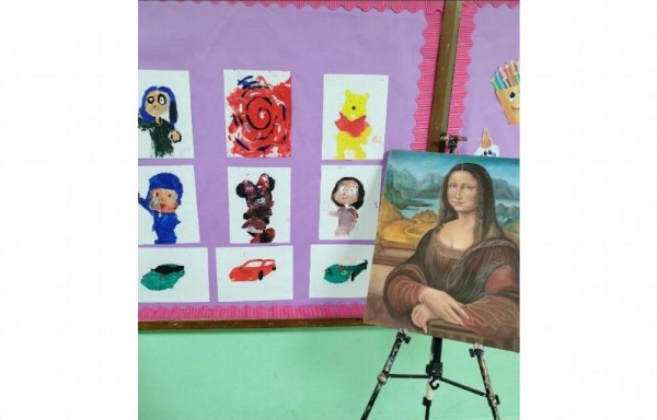 Hace canción para llevar arte a los estudiantes de Herrera