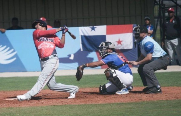 Panamá va con todo ante Chile.