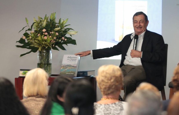 Omar Jaén Suárez, escritor.