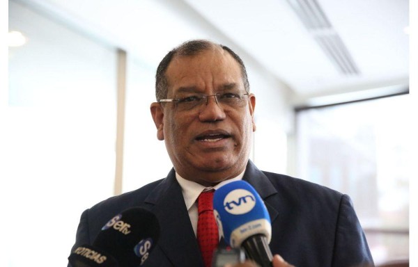 Diputado Javier Ortega.