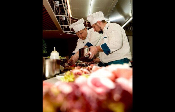 Convirtió un Boeing en lujoso restaurante