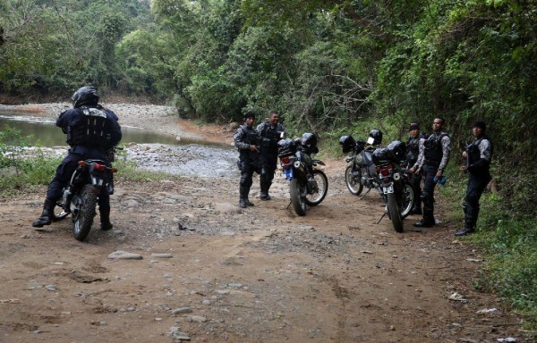 Hubo presencia policial, mas no se ubicó al delincuente.