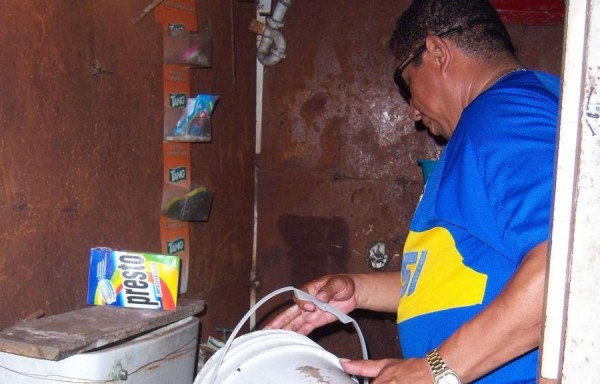 El 15% de la población en el mundo defeca al aire libre, según la ONU.