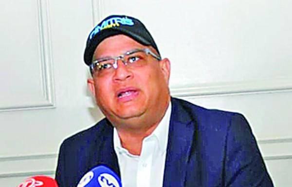 Buscan a exprecandidato presidencial Dimitri Flores