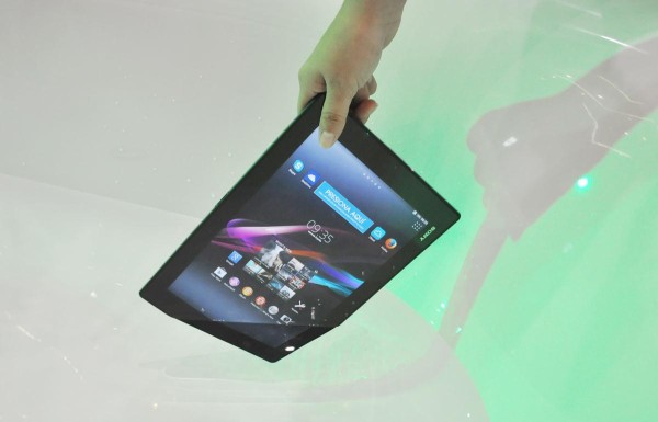 Se puede sumergir hasta metro y medio.