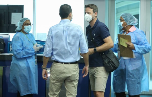 Llega a Panamá Thomas Christiansen, nuevo DT de la Sele