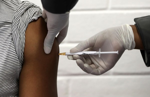 Los obstáculos que se interponen entre África y las vacunas para la covid-19