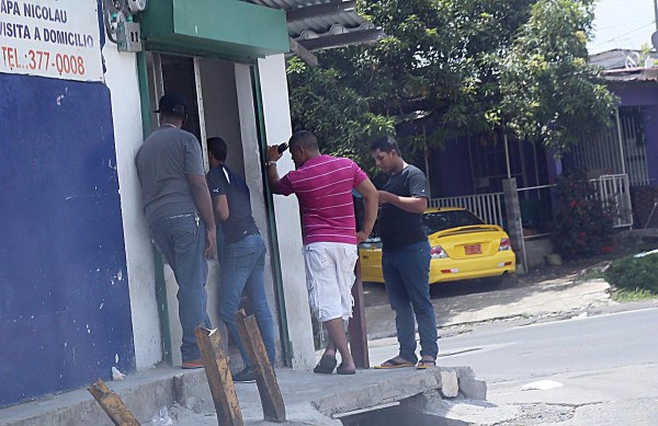 Buses piratas tienen su oficina establecida