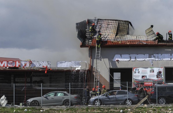 Rusia bombardea Leópolis mientras prosigue su asalto final a Mariúpol