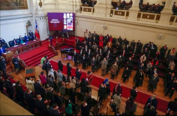 Diputados chilenos dan negativo a test de drogas