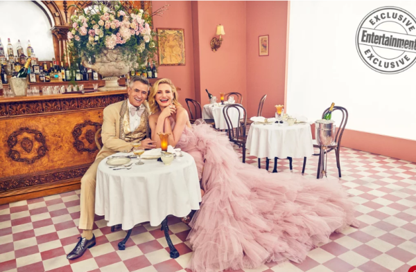 El elenco de 'La Boda De Mi Mejor Amigo' se reúne para especial de revista