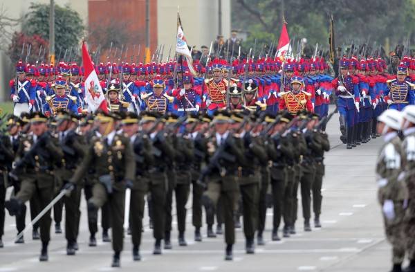 El Congreso de Perú destituye a Castillo por permanente incapacidad moral