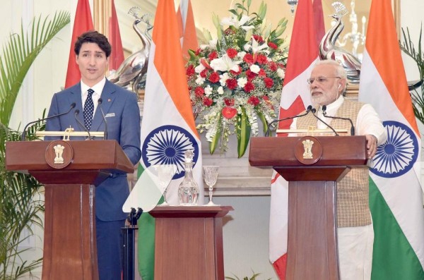 A la izquierda, Justin Trudeau, primer ministro de Canadá y a la derecha, Narenda Modri, primer ministro de India.