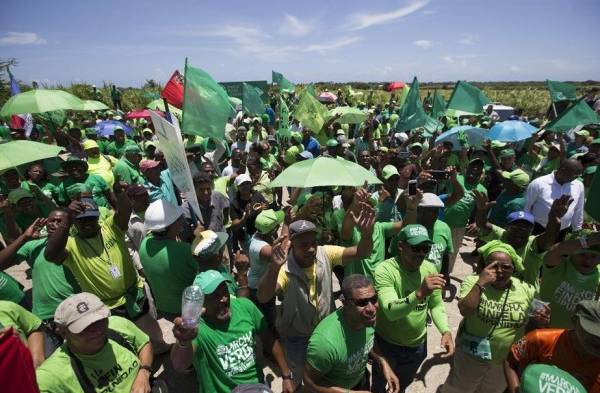 Dominicanos caminaron en contra de la corrupción.